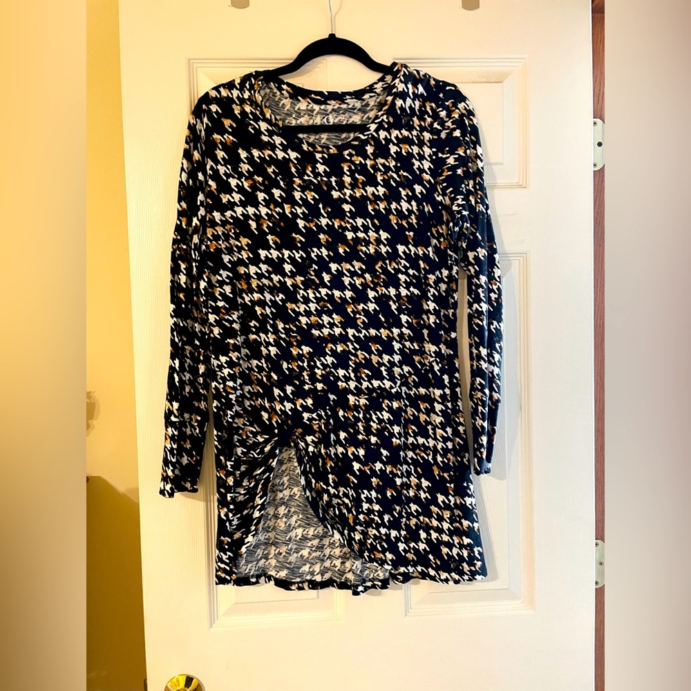 G by Guiliana Twist Front Houndstooth Tunic 🖤